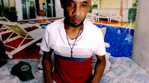 Snapshot of indianmagicmike69 chatting on 12/13/25, 07:53 indianmagicmike69 online show from 12/13/25, 07:53