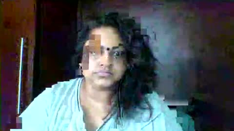 indianpooja1027 online show from 05/08/26, 07:57