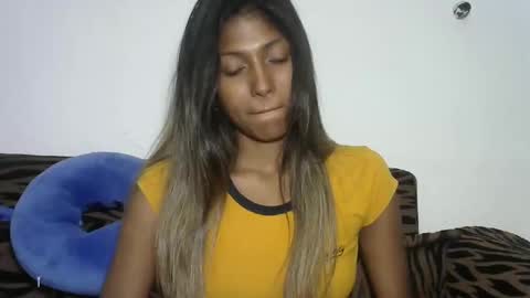 Snapshot of indianqtpie6 chatting on 12/05/24, 06:44 indianqtpie6 online show from 12/05/24, 06:44