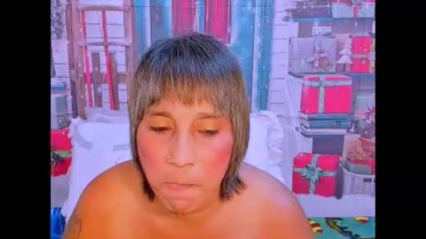 Snapshot of indianroxy27 chatting on 12/05/25, 06:37 indianroxy27 online show from 12/05/25, 06:37