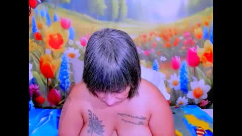 indianroxy27 online show from 04/30/26, 07:36