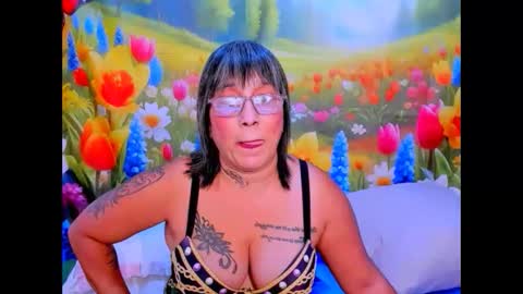indianroxy27 online show from 05/09/26, 08:14