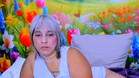 indianroxy27 online show from 06/14/26, 02:46