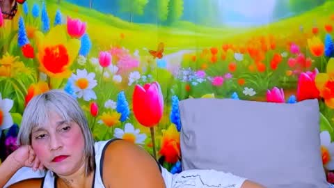 indianroxy27 online show from 06/17/26, 07:22