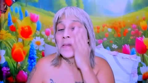 indianroxy27 online show from 06/25/26, 07:02