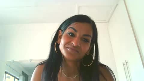 rani online show from 06/18/26, 11:25