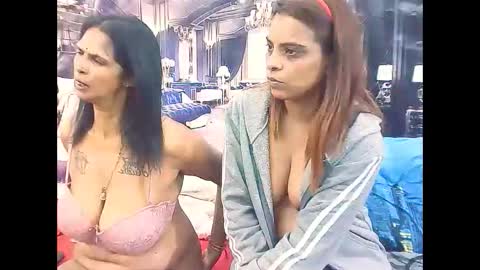 Snapshot of indiansexyass4u2luv chatting on 03/03/26, 07:36 indiansexyass4u2luv online show from 03/03/26, 07:36