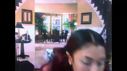 indiansexybutt4u2luv online show from 05/12/26, 06:21