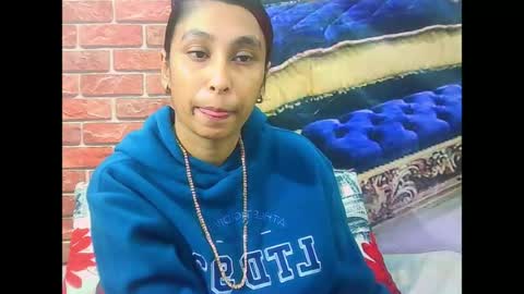 indiansexybutt4u2luv online show from 06/22/26, 05:26