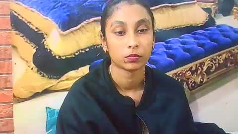 indiansexybutt4u2luv online show from 06/27/26, 12:22