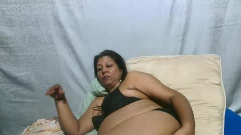 Snapshot of indiansexymilf chatting on 07/14/26, 10:21 candice online show from 07/14/26, 10:21