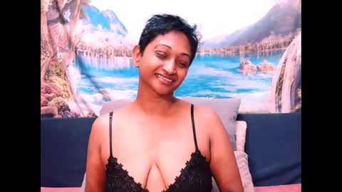 Snapshot of indianspicy69 chatting on 12/03/24, 01:08 Shreya online show from 12/03/24, 01:08