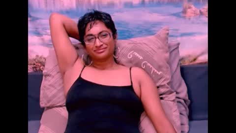 Snapshot of indianspicy69 chatting on 01/14/25, 12:11 Shreya online show from 01/14/25, 12:11