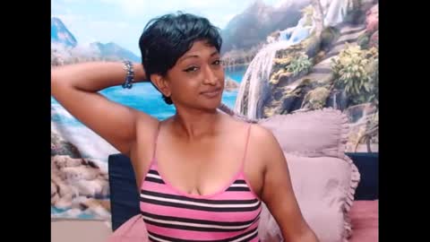 Snapshot of indianspicy69 chatting on 02/25/25, 04:53 Shreya online show from 02/25/25, 04:53