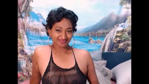 Snapshot of indianspicy69 chatting on 03/08/25, 11:28 Shreya online show from 03/08/25, 11:28