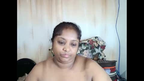Snapshot of indiantasha chatting on 02/18/25, 01:10 indiantasha online show from 02/18/25, 01:10