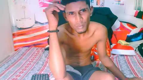 Snapshot of indianthuggin chatting on 12/17/25, 10:27 BabyFace online show from 12/17/25, 10:27