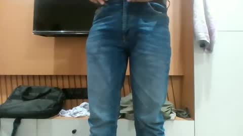 Snapshot of indianuncutt chatting on 03/10/26, 05:34 indianuncutt online show from 03/10/26, 05:34