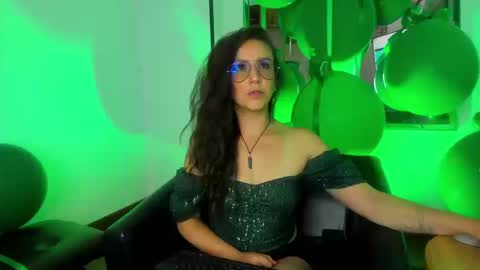 Indigo Wild  online show from 03/17/26, 10:46