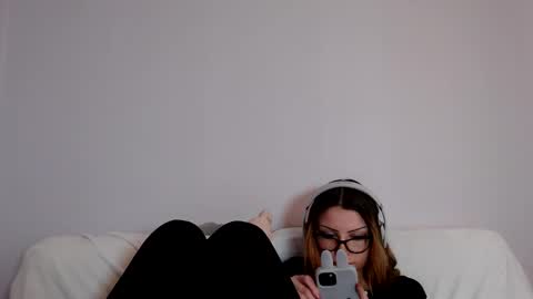 Snapshot of indigoelle chatting on 03/08/25, 02:01 Indigo Elle online show from 03/08/25, 02:01