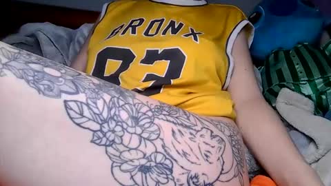 Snapshot of indigorayney chatting on 02/26/26, 11:37 Indigorayney online show from 02/26/26, 11:37