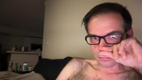 Snapshot of indiscriminator chatting on 12/03/25, 06:32 just1dude online show from 12/03/25, 06:32