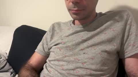 Snapshot of indiscriminator chatting on 03/15/26, 04:51 just1dude online show from 03/15/26, 04:51