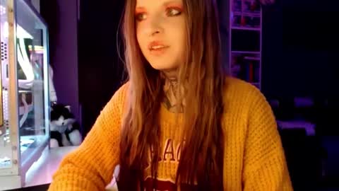 Snapshot of inesdesire chatting on 02/25/25, 04:31 InesDesire online show from 02/25/25, 04:31