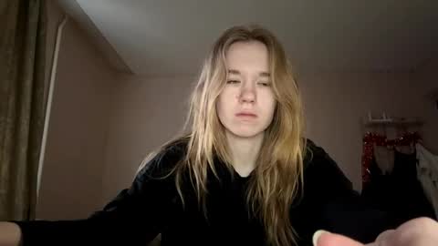 Sofia online show from 04/25/26, 02:25