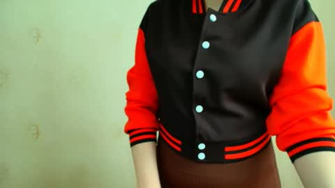 Inessa online show from 05/05/26, 01:41