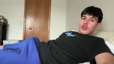 Snapshot of infamouslucas chatting on 02/05/25, 09:40 Lucas online show from 02/05/25, 09:40