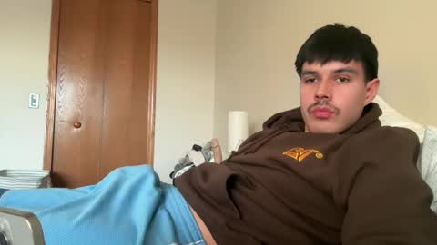 Snapshot of infamouslucas chatting on 03/07/25, 11:27 Lucas online show from 03/07/25, 11:27