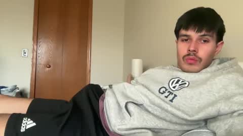 Snapshot of infamouslucas chatting on 03/11/25, 11:26 Lucas online show from 03/11/25, 11:26