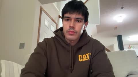 Snapshot of infamouslucas chatting on 10/06/25, 04:37 Lucas online show from 10/06/25, 04:37