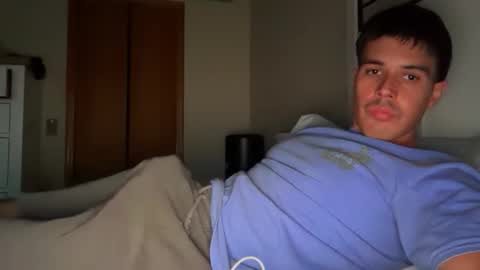 Snapshot of infamouslucas chatting on 10/21/25, 11:05 Lucas online show from 10/21/25, 11:05