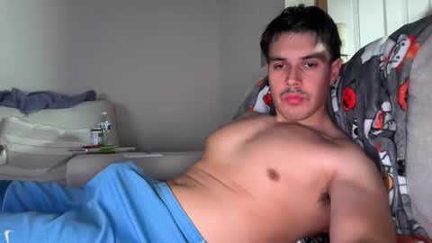 Snapshot of infamouslucas chatting on 11/05/25, 05:51 Lucas online show from 11/05/25, 05:51