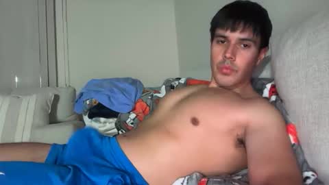 Snapshot of infamouslucas chatting on 11/27/25, 04:36 Lucas online show from 11/27/25, 04:36