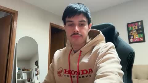 Snapshot of infamouslucas chatting on 02/14/26, 07:21 Lucas online show from 02/14/26, 07:21