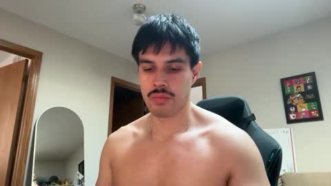 Snapshot of infamouslucas chatting on 02/16/26, 06:48 Lucas online show from 02/16/26, 06:48