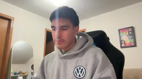 Snapshot of infamouslucas chatting on 02/22/26, 02:13 Lucas online show from 02/22/26, 02:13