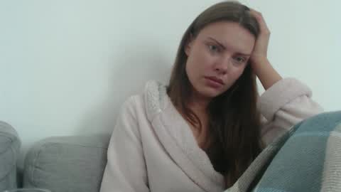 Snapshot of infinitiq45 chatting on 09/18/25, 09:44 Sweet girl online show from 09/18/25, 09:44