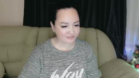 Snapshot of infinity_loveliness chatting on 01/02/25, 02:13 Infinity online show from 01/02/25, 02:13