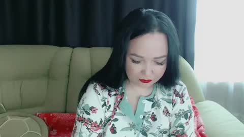 Snapshot of infinity_loveliness chatting on 02/20/25, 08:28 Infinity online show from 02/20/25, 08:28