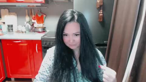 Snapshot of infinity_loveliness chatting on 03/12/25, 10:48 Infinity online show from 03/12/25, 10:48