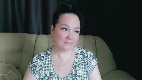 Snapshot of infinity_loveliness chatting on 09/20/25, 06:47 Infinity online show from 09/20/25, 06:47