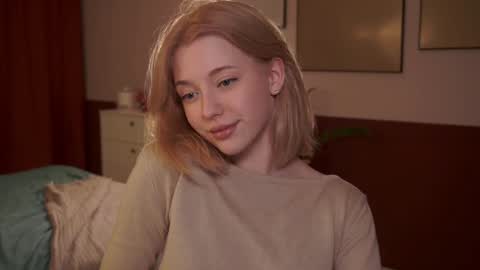 Snapshot of infinitysoul_ chatting on 12/16/24, 07:54 Alexa..  Inst     Fansly infinitysoul  online show from 12/16/24, 07:54