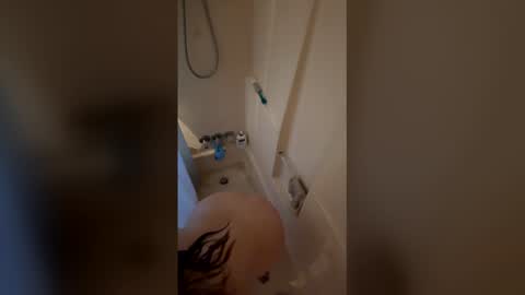 infinitywolf16 online show from 05/01/26, 03:49