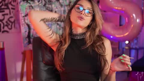 Snapshot of informal_ chatting on 02/23/25, 04:39 MAL ---  online show from 02/23/25, 04:39