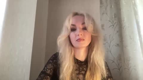 Snapshot of ingacat chatting on 03/28/26, 10:15 IngaCat online show from 03/28/26, 10:15