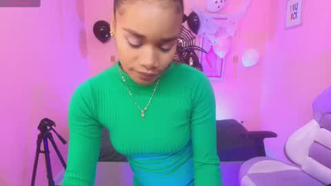 ingrid03_taffur online show from 10/26/25, 01:17